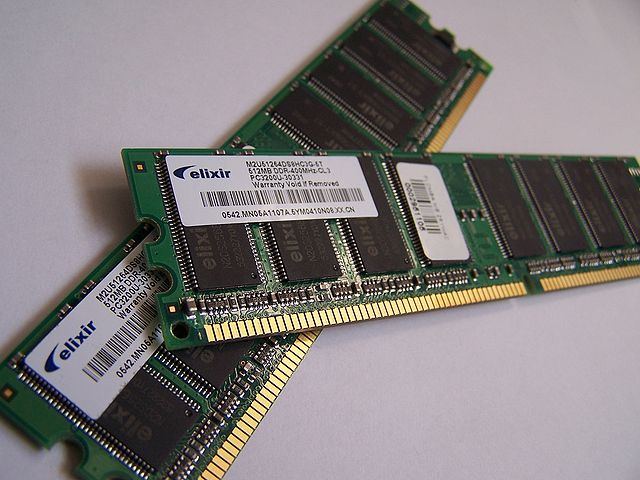 ../_images/Memory_module_DDRAM_20-03-2006.jpg